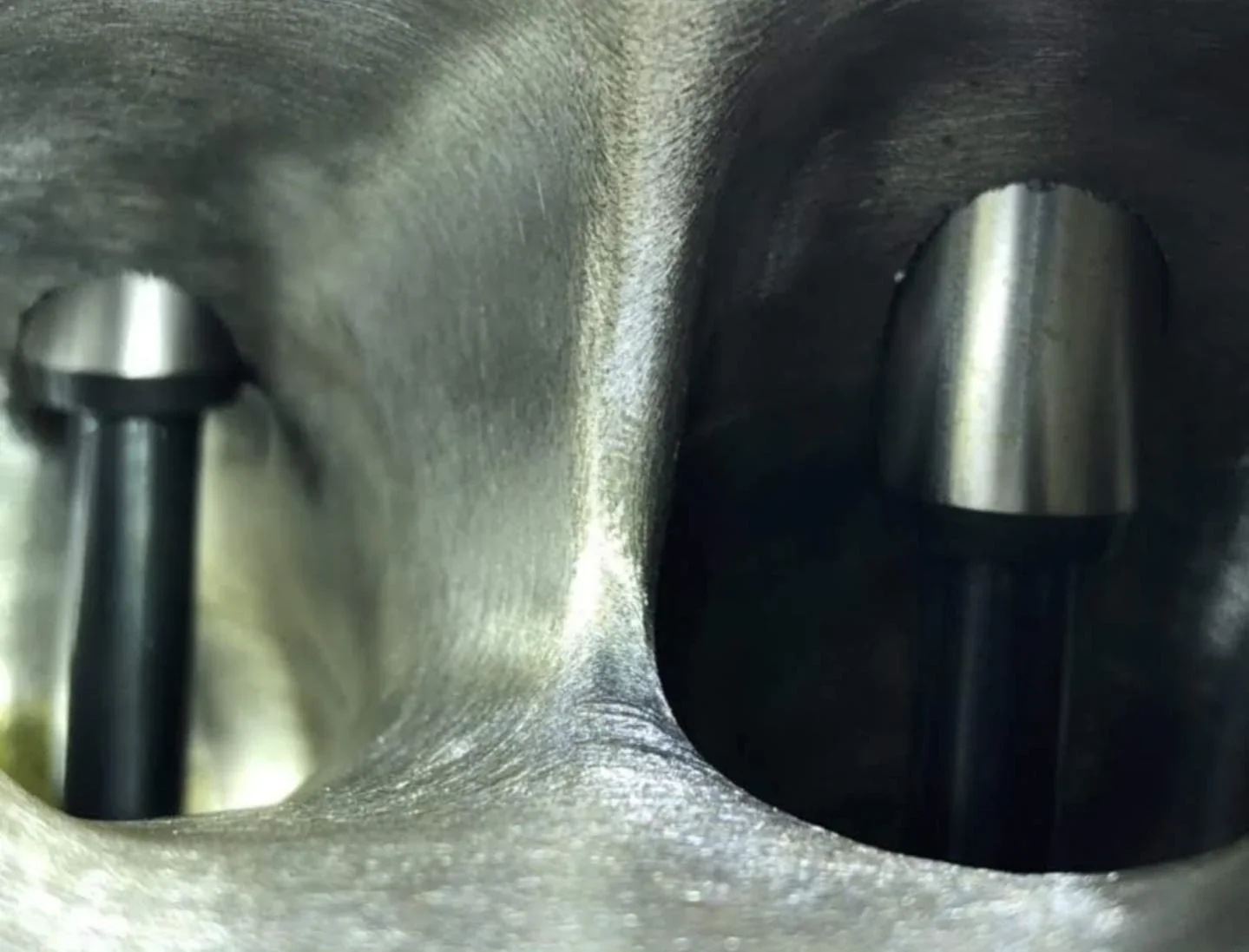 Industrial Injection Stage 1 Ported and Polished Cylinder Head With Fire Rings 24-Valve 98.5-02 Ram 5.9L Cummins - Image 4