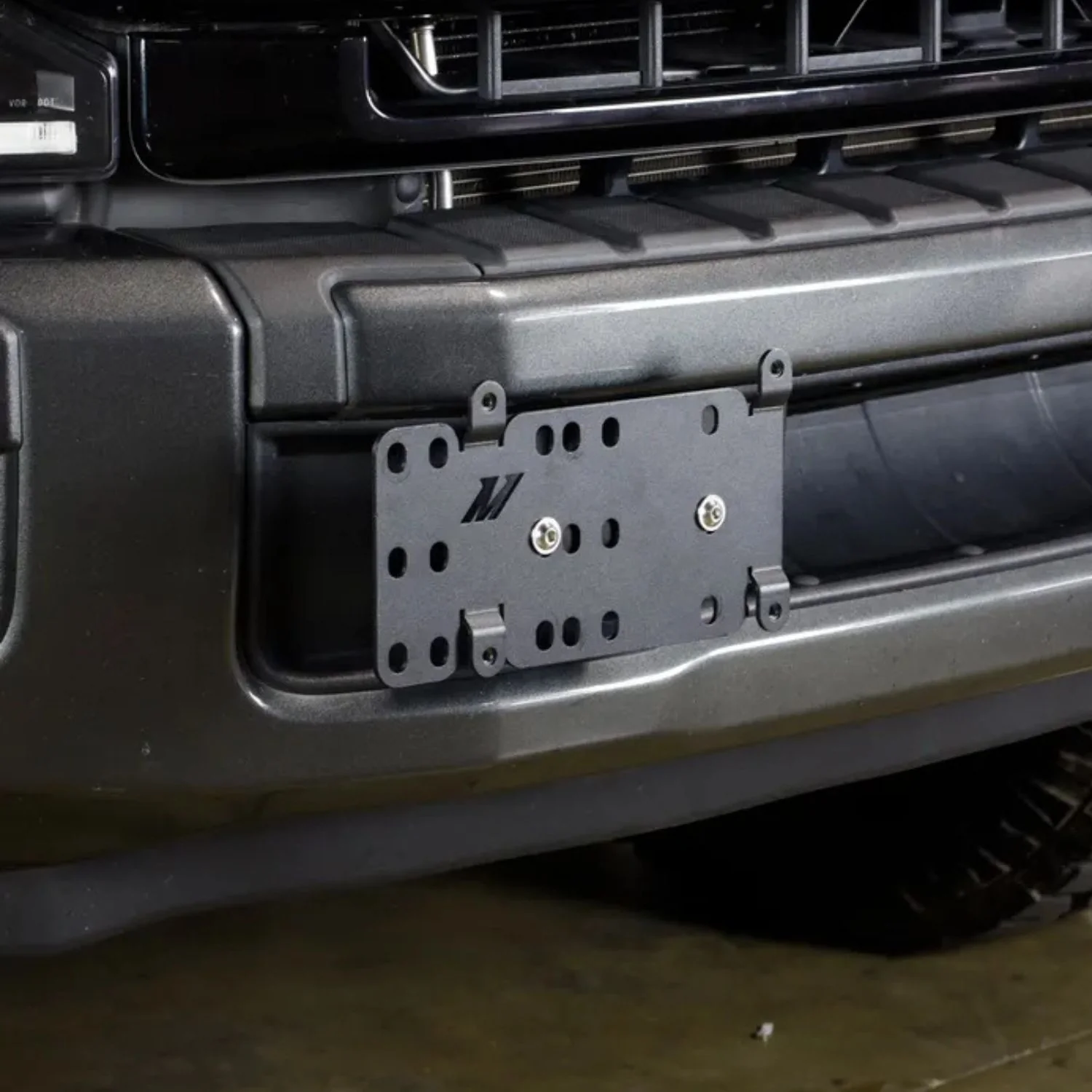 Mishimoto License Plate Relocation Bracket 11-23 Ford F-250/F-350 Super Duty - Image 4