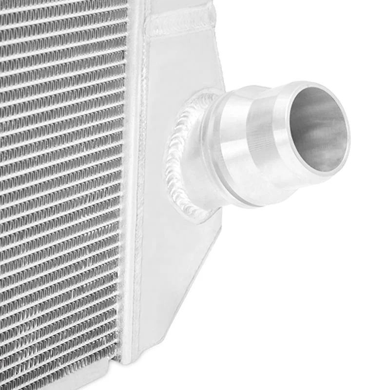 Mishimoto Performance Radiator 11-16 GM 6.6L Duramax LML - Image 3
