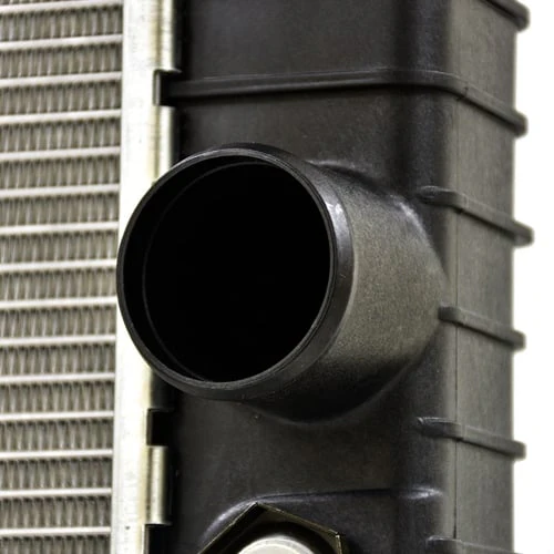 XDP X-Tra Cool Direct-Fit Replacement Radiator 13-18 Ram 6.7L Cummins - Image 3