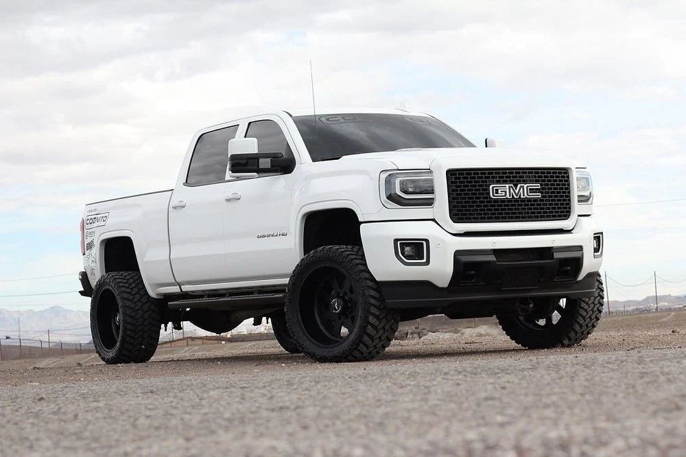 Cognito 4" Performance Lift Package with Fox Shocks 11-19 GM 6.6L Duramax - Image 6