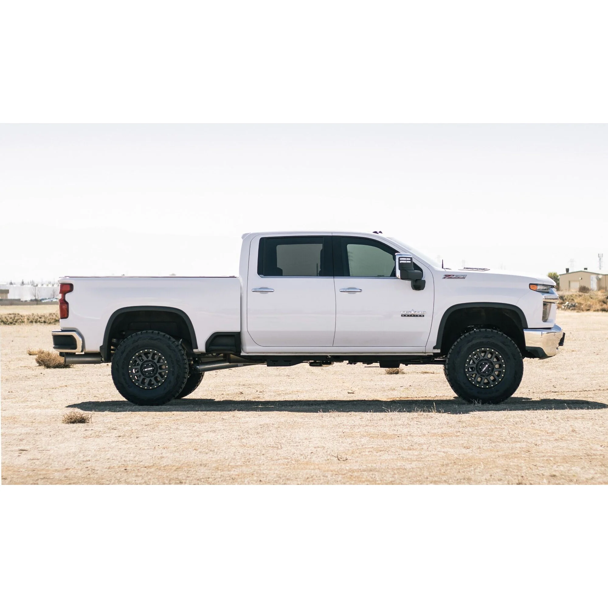 Cognito 4" Standard Lift Package with Fox Shocks 20-25 GM 6.6L Duramax - Image 4