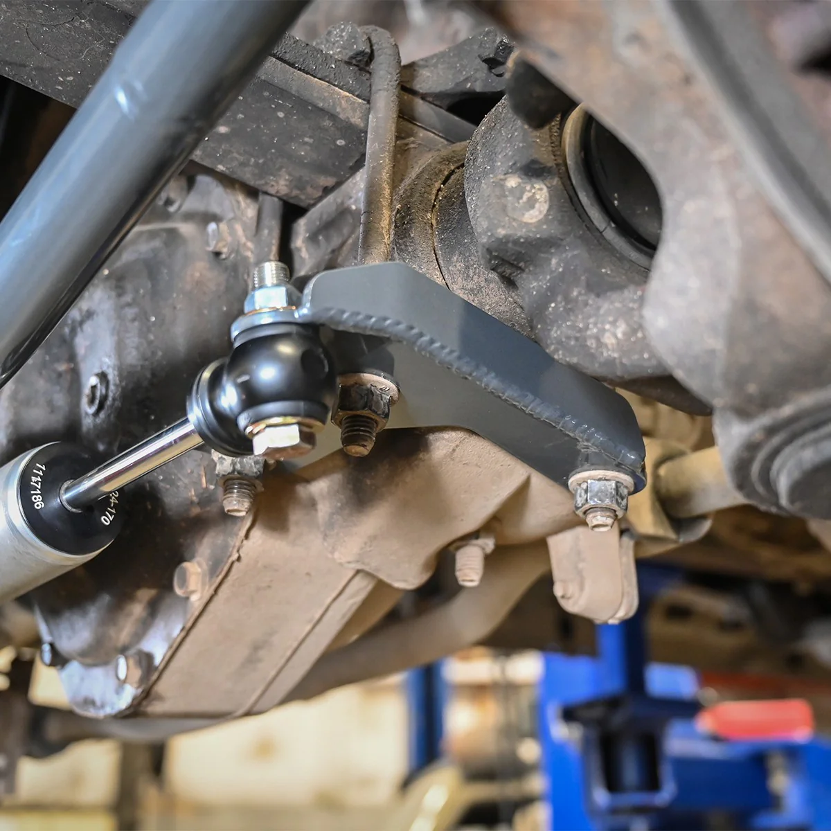Synergy Dual Steering Stabilizer Bracket 99-04 Ford F-250/F-350 Superduty - Image 6
